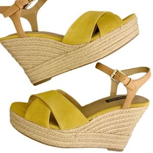 Nine West Yellow Wedges 🌻🖤👠